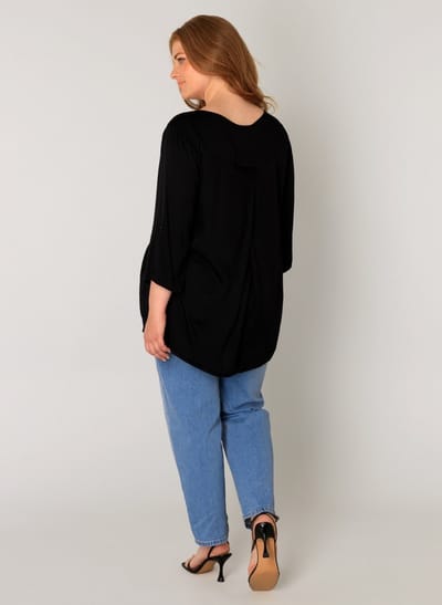 BASE LEVEL CURVY Yanina Blouse - Black - maat X-0(44)