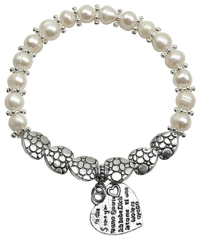 Zoetwater parel armband Pearl Hearts - echte parels - wit - zilver - hartjes - elastisch - luxe sieraden zakje - parel armband dames - wit parel armband - zoetwaterparel - elastisch parel armband
