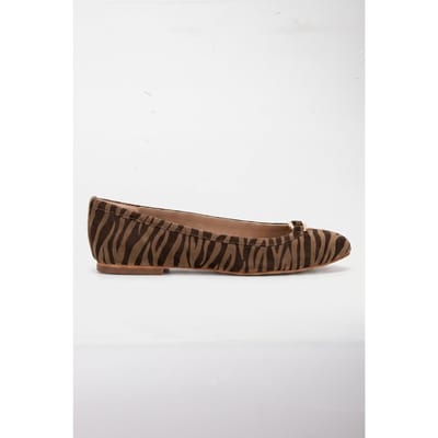 LK Bennett Dollie Oloid Round Toe Zebra Size: 37 | Ballerina Shoes Outlet | Dames | Bruin