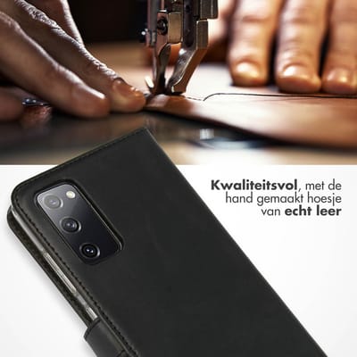 Selencia Hoesje - Geschikt voor Samsung Galaxy S20 FE - Echt Lederen Bookcase - Zwart
