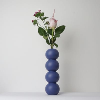 LEMON LILY Houten Vaas 'Stack' – Blauw – Ø 8,5 × 26 cm – Inclusief Glazen Buisje – Handgemaakt Design vaas