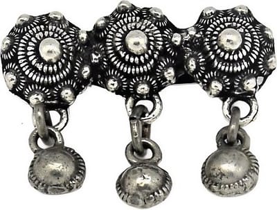 Zeeuws Meisje -Broche - Zeeuwse knop - 3 zeeuwse knopjes met daaronder loshangend 3 kleine Zeeuwse knoopjes - designerskwalit