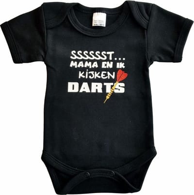 Zwarte romper met "Sssssst... Mama en ik kijken darts" - maat 68 - moederdag, zwanger, cadeautje, kraamcadeau, grappig, geschenk, baby, tekst, bodieke
