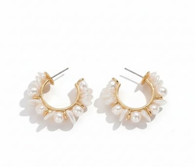Goudkleurige oorringen oorbellen met witte parelimitatie voor dames – elegante oorbellen