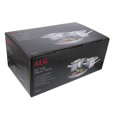 AEG A3SS Pannenset 3-delig - RVS � Geschikt voor alle warmtebronnen - Koekenpannen inductie - Inclusief deksels - Vaatwasserbestendig