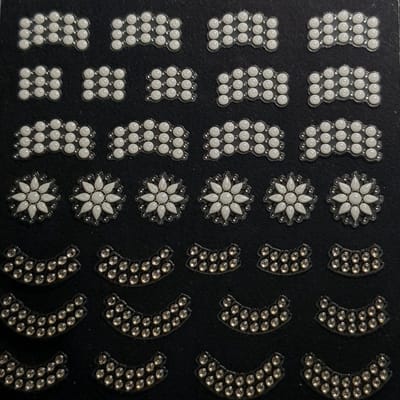 Nail Art Stickers - Nagel Stickers - Korneliya 3D Nail Jewels - NJ01 Diamonds and Pearls