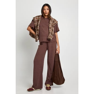 boohoo Dames Zwangerschaps T-shirt & wijde pijpbroek co-ord | Chocoladebruin | Maat: 36