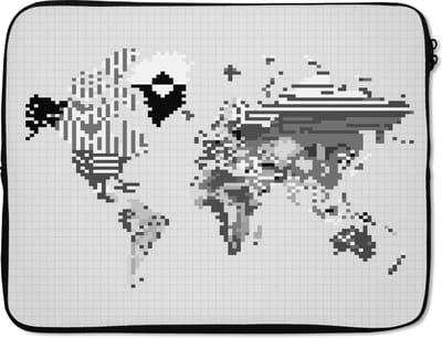Laptophoes 15.6 inch - Wereldkaart - Pixel - Zwart Wit - Laptop sleeve - Binnenmaat 37x26 cm - Zwarte achterkant