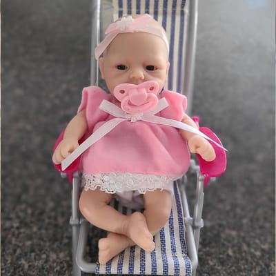 MYREBABY 7 inch Miniature Reborn Baby Dolls Silicone Full Body Baby Soft Skin Mini Realistic Newborn Baby Dolls Real Life Small Baby Doll with Feeding Accessories-Girl