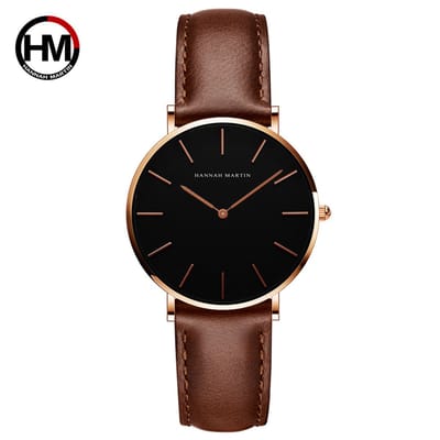 HANNAH MARTIN horloge met bruine lederen polsband, zwarte wijzerplaat, gouden horlogekast en gouden wijzers voor dames met stijl ( model CH36 FK )