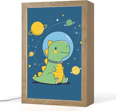Nachtlampje 20x30 cm - Kinder lampje - Dino - Ruimte - Planeten - Tafellamp kinderkamer - Slaapkamer lamp - Bedlamp kinderen - Kinderlampje stopcontact - Wandlamp babykamer - Nachtlampjes