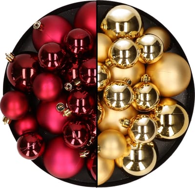 Kerstversiering kunststof kerstballen kleuren mix donkerrood/goud 4-6-8 cm pakket van 68x stuks