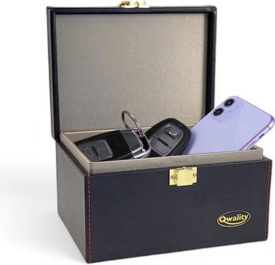 Autosleutel Faraday Box – Autosleutel Kluis - RFID Anti-Diefstal Doos - Keyless Entry Hoesje - Signaal Blokkerend - Beschermhoes Autosleutel - Zwart - Qwality®