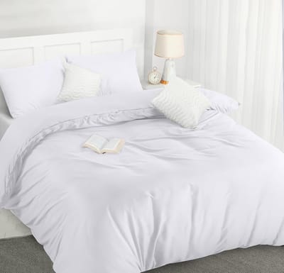 Famanu Bedding Dekbedovertrek Set - Zachte Microvezel Dekbedovertrek 200x200cm met Kussenslopen 50x75cm - Beddengoed Dekbedovertrek Set - Wit
