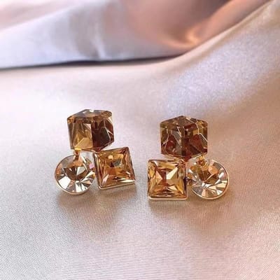 Zoete En Kleurrijke Kubische Kristal Oorbellen, Modieuze Sieraden Oorbellen voor Vrouwen, Geometrisch Ontwerp Veelzijdige Oorbellen brown