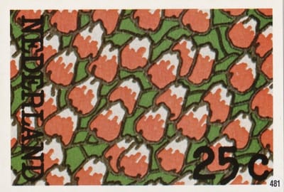 Briefkaart met afbeelding Bloeiend tulpenveld postzegel