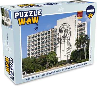 Puzzel Portret van Che Guavara kijkt uit over Revolutieplein - Legpuzzel - Puzzel 1000 stukjes volwassenen