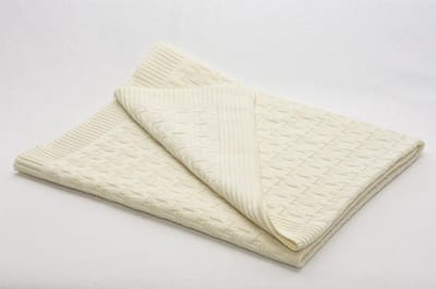 Babydeken van 100% merino scheerwol - 80 x 80 cm - made in Germany - gebreide deken