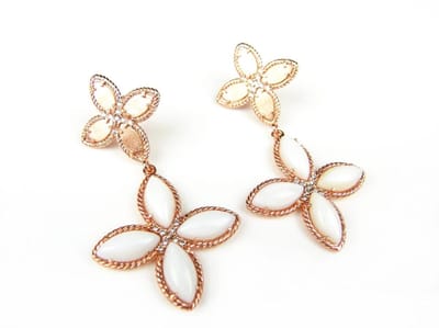 Zilveren oorringen oorbellen roos goud verguld Model Delicate Feminine gezet met witte stenen
