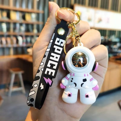 Cartoon Astronaut Sleutelhanger Trendy Speelgoed Astronaut Pop Kawaii Schattig Gepersonaliseerde Cadeaus Y2k Schattige Pop Verfijnde Tas Speelgoed Accessoires white
