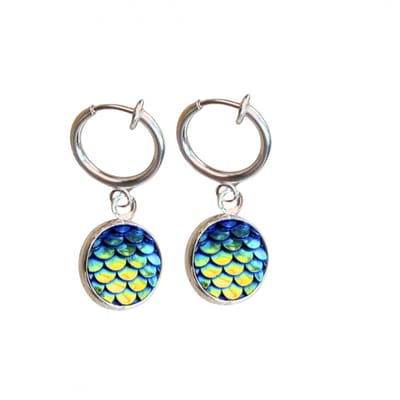 Klem oorbellen- groen -zilverkleur- small -vis- geen gaatje- Charme Bijoux