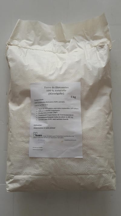 diatomeeënaarde, kiezelgur 10 kg, 25 liter tegen bloedluizen bij gevogelte (kippen, siervogels....)