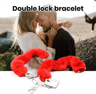 Metalen Handboeien BDSM I Met Imitatie Bont I Plushe I Incl. 2 Sleutels I Rood
