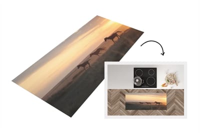 Keukenloper - Loper keuken - Wilde paarden rennen in een grasveld - 120x50 cm - Keukenloper vinyl