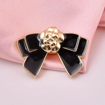 Nieuwe Emaille Strik Magneet Broche Veilige Hijab Spelden Mode Sjaal Shirt Kraag Luxe Cadeaus Voor Vrouwen Kledingaccessoires zwart