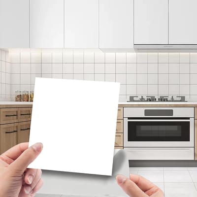 Zelfklevende Tegelstickers 15 x 15 cm voor Badkamer en Keuken - Waterdichte Vinyl Wanddecoratie - 48 Stuks in Wit voor Makkelijk Tegelrenovatie