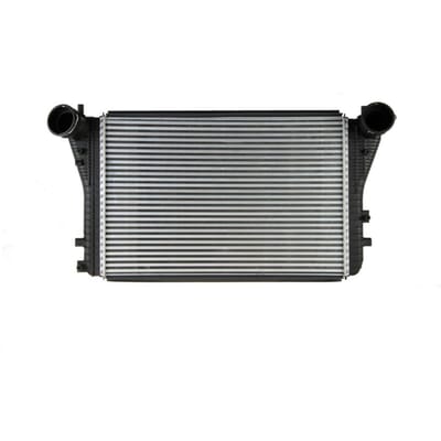 Intercooler NISSENS 96715