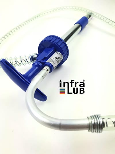 BGS Universeel pomp voor schenkkannen en jerrycan aansluiting 56,5 - 58,5 mm.