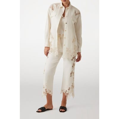 GUESS Marciano By  Brooke Embro Over Shirt Sandy Shore Maat: 38 | Blouses Outlet | Dames | Beige