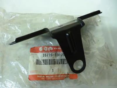 steun voor suzuki 650 sv 1999 - 2002 35726-19f00 nieuw