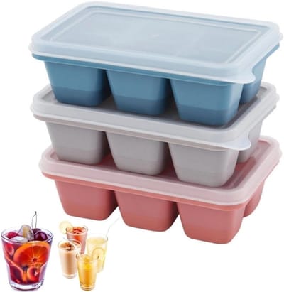 IJsbakjes - Mini IJsblokjesvorm met Deksel - 6 Vakjes per Bakje - Siliconen Bodem voor Makkelijk Loslaten - Stapelbaar Kunststof - Voor Vriezer en Dranken - 3 Stuks