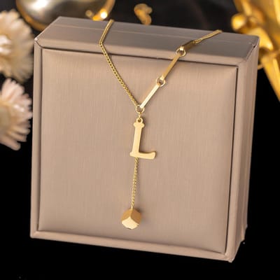 Initiaal RVS Hanger Ketting voor Vrouwen Mode Gouden Kleur Ketting A-Z Alfabet Sleutelbeen Kettingen Sieraden Cadeau 45cm beige