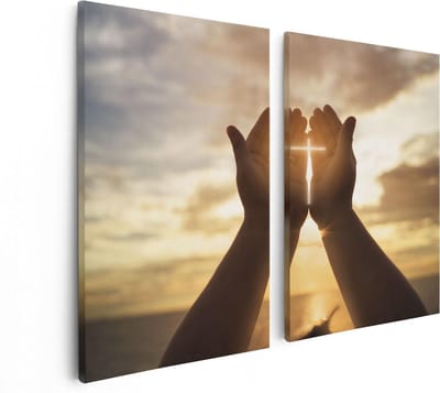 Artaza Canvas Schilderij Tweeluik Christelijk Kruis in Handen - 80x60 - Foto Op Canvas - Canvas Print