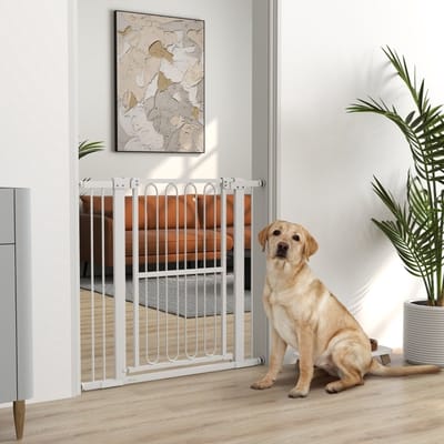 MEUNIQ Hondenhek 76-104 cm verstelbaar 94 cm hoog met dubbel sluitsysteem en eenhandige bediening voor deur, trap of hal, druk- en boormontage, wit