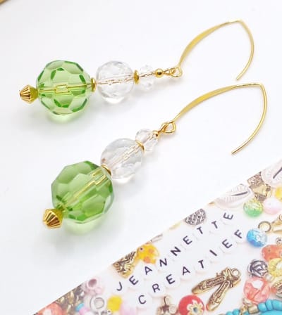 Jeannette-Creatief® - Chique - Groen & Transparant - Dames Oorbellen - Groene Oorbellen - Oorbellen Groen - Oorbellen met Kralen - Glaskralen - Sieraden - Herfstlook