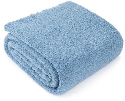 Fluffy Fleece Plaid Blanket - Super Soft Cozy Microfiber Throw for Sofa Bed