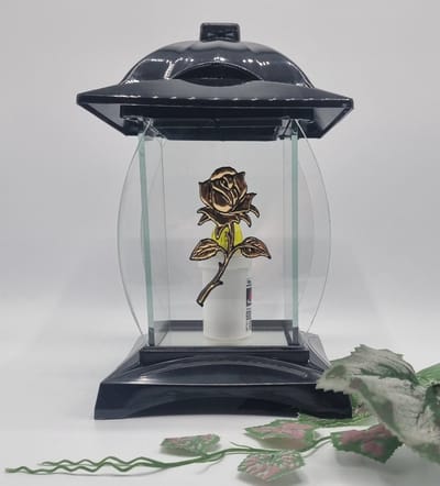 Herdenkingslicht - L-65c - Lantaren - Roos - Goud - Windlicht - Graflicht - Graflantaarn - Grafdecoratie