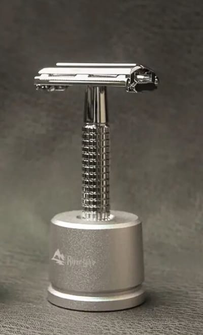 Weishi Safety Razor -Klassiek Scheermes Chroom + houder + 5 mesjes Double Edge - Klassiek Scheermes voor Mannen en Vrouwen - Duurzaam Scheren - Zero Waste - RVS Messing -