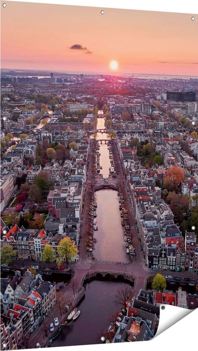 Gards Tuinposter Bovenaanzicht Amsterdam met Zonsondergang - 100x150 cm - Tuindoek - Tuindecoratie - Wanddecoratie buiten - Tuinschilderij