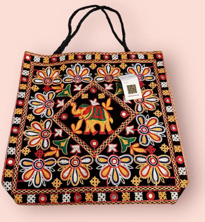 Schoudertas - Vedantan - Damesschoudertas - 40 x 40 cm - Katoen - Kleurrijk borduurwerk - Etnisch Cadeau - Kerst - Feest - WeekendTas - Shopper - Reistas - Tote bag -Draagtas - Ritssluiting