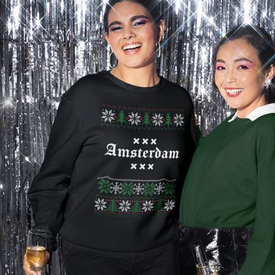 Amsterdam Kersttrui Zwart Logo Snowy Trees - Maat XS - Uniseks Fit - Kerstkleding Voor Dames & Heren