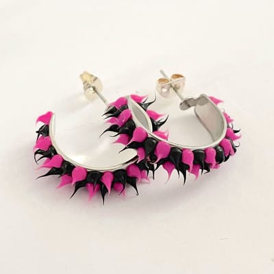 Oorringen - Vlammen - Zwart, roze - 2,4 Centimeter - Damesdingetjes