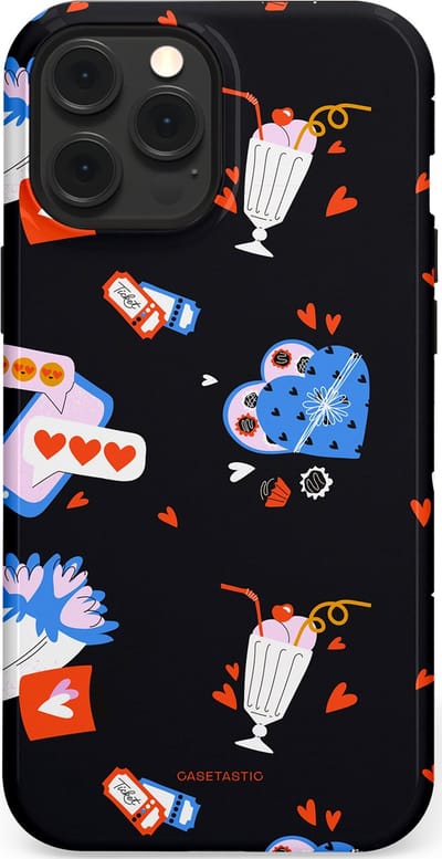 Casetastic Hoesje Geschikt voor Apple iPhone 12 Pro Max Magsafe - Stijlvolle Beschermende Duo-layer Case - Liefdes Kaarten