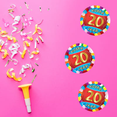 Bierviltjes 20 jaar - 25x stuks - multicolor - verjaardag/feest - feestartikelen