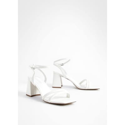 boohoo Dames Opgevoerde riem 2-delige mid blockhakken | Wit | Maat: 37