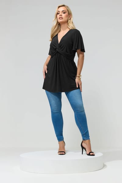 Yours London Zwarte Top Met Knoopdetail Aan De Voorkant En Korte Mouwen Size 42